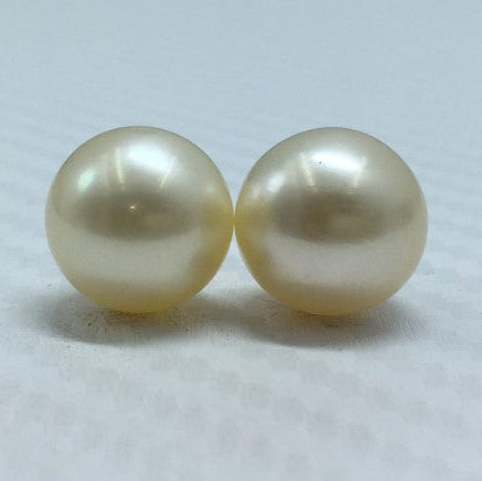 South Sea Pearl | CreamColor | Oval Shape| 11.5MM (Approx.) Size