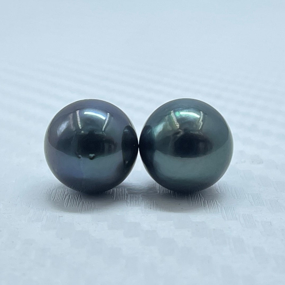 10 MM Size | Black | Round Shape | Natural Tahitian Pearl Pair | Good Luster | Saltwater Pearl |