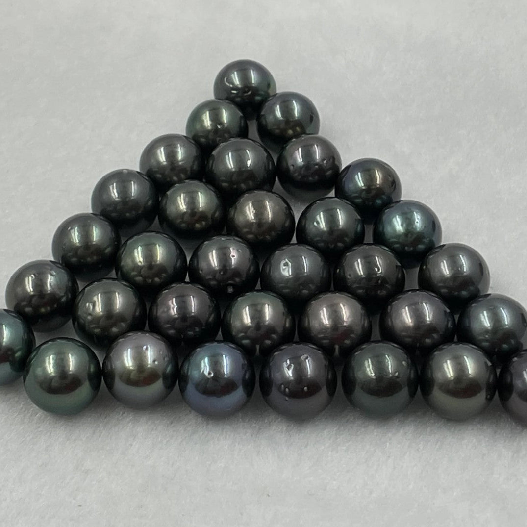 9.5 MM Size | Black | Round Shape | Natural Tahitian Pearl Pair | Good Luster | Saltwater Pearl |