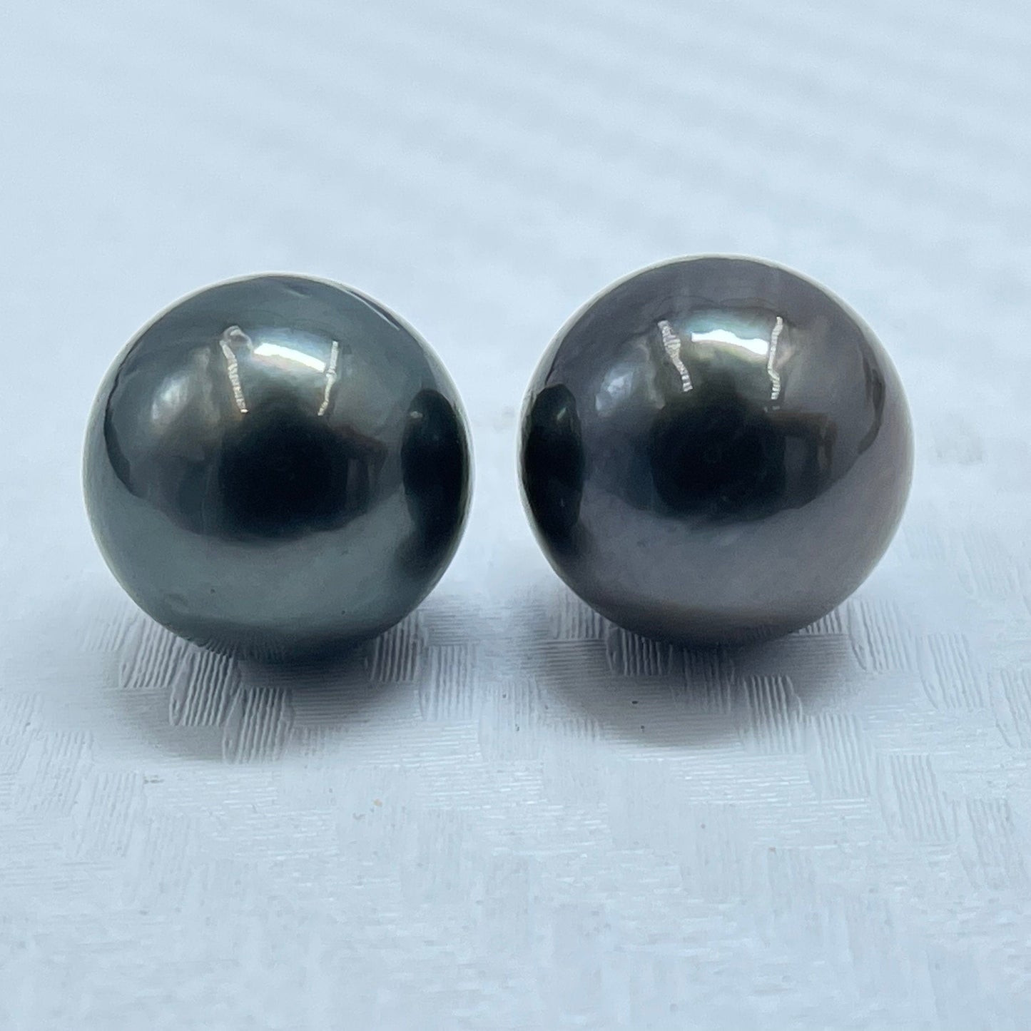 10 MM Size | Black | Round Shape | Natural Tahitian Pearl Pair | Good Luster | Saltwater Pearl |