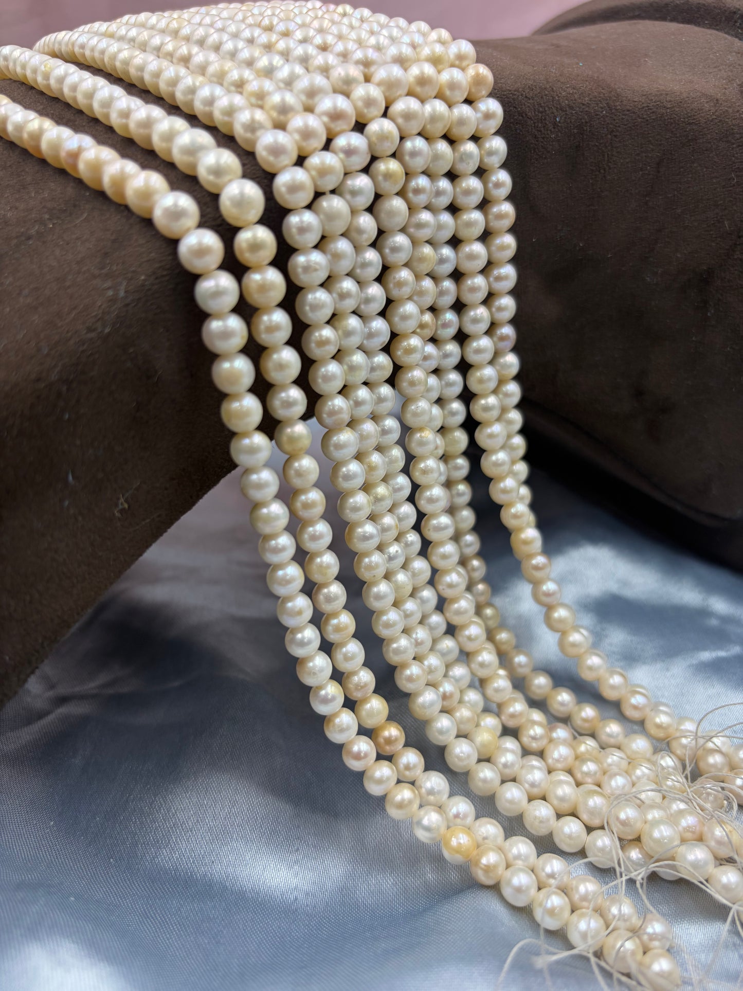 Freshwater Pearl , Cream Color, Round Shape, 6.5mm Size