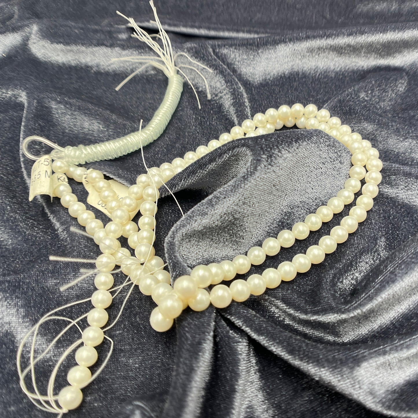 Fresh Water Pearl, White Color, Near Round Shape, 6-6.5 MM