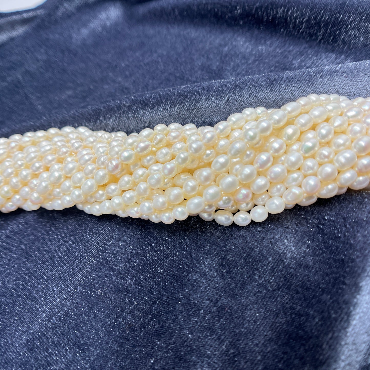 Fresh Water Pearl, Off White Color, Rice Shape, 4-4.5 MM MM Size