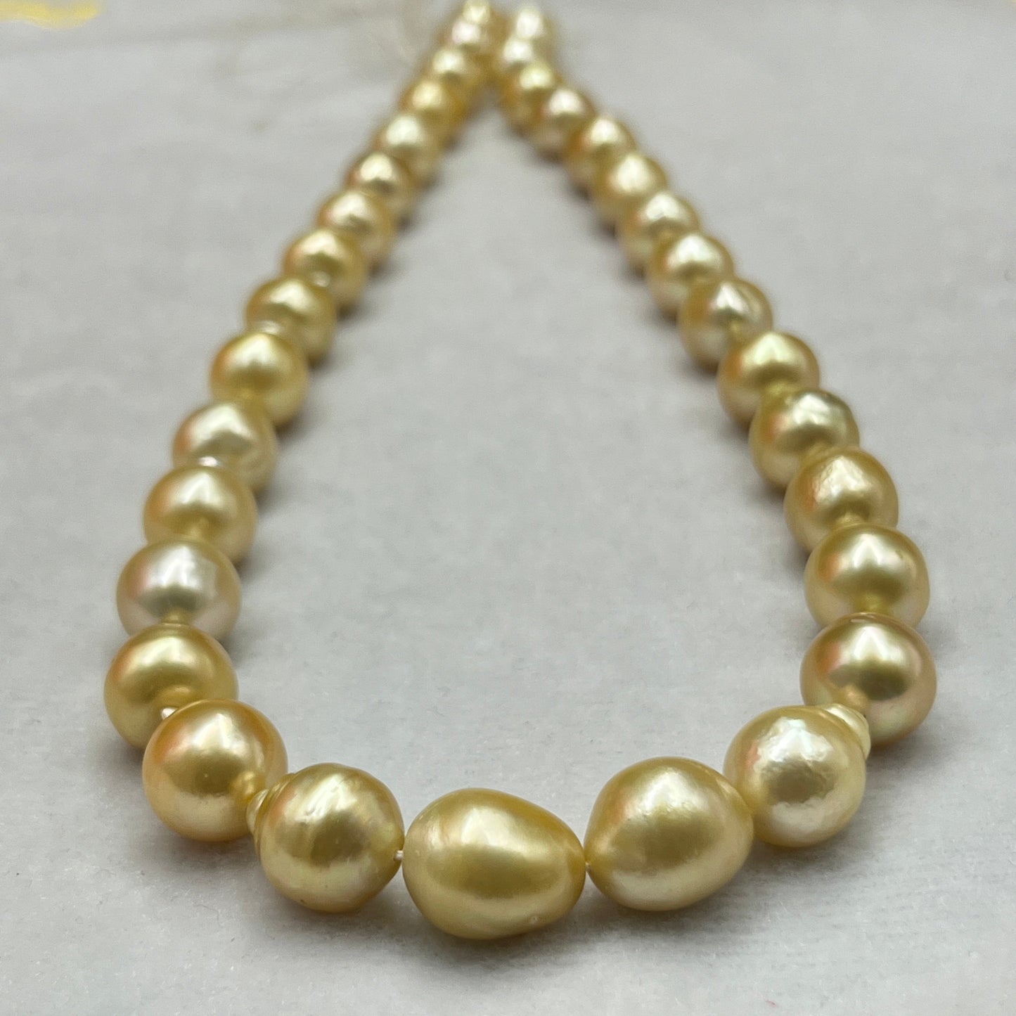 South Sea Pearl, Light Golden Color, Baroque Shape, 10-12.5 MM Size