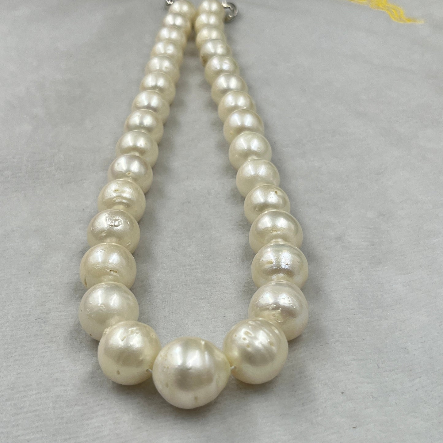South Sea Pearl, Cream Color, Oval Shape, 11.5-15MM Size