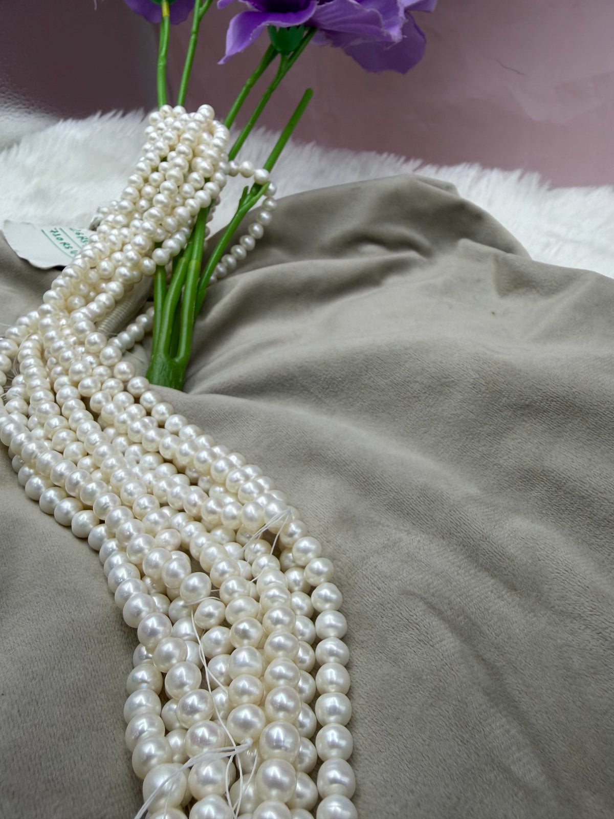 Freshwater Pearl , White Color, Near Round Shape, 6.5 mm Size