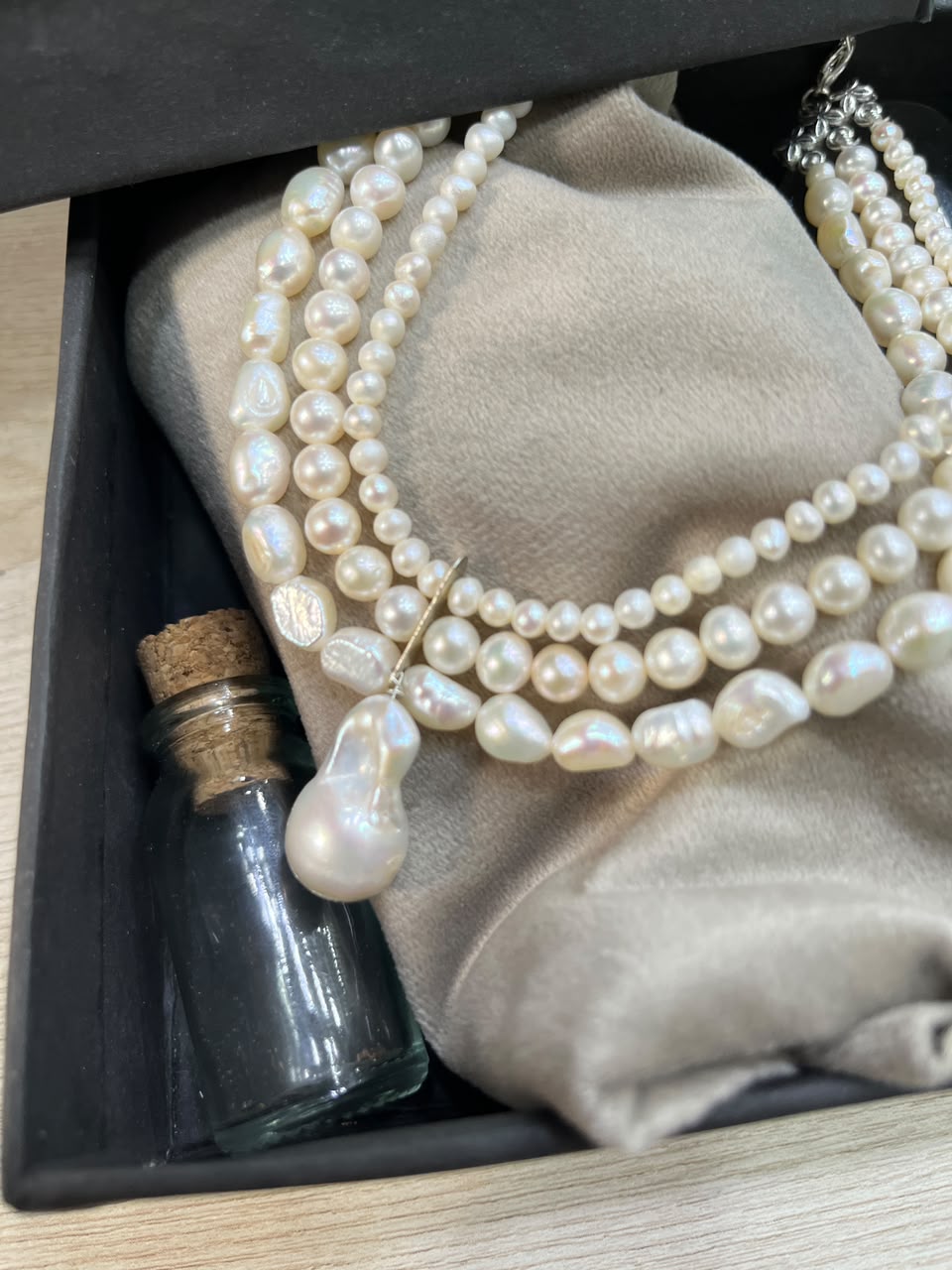 Natural Freshwater Pearl Necklace with Baroque Pearl Pendant | Handmade Elegant Pearl Jewelry