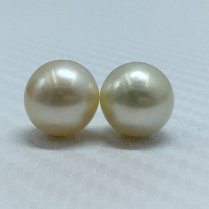 South Sea Pearl | Cream Color | Oval Shape| 11.5MM (Approx.) Size