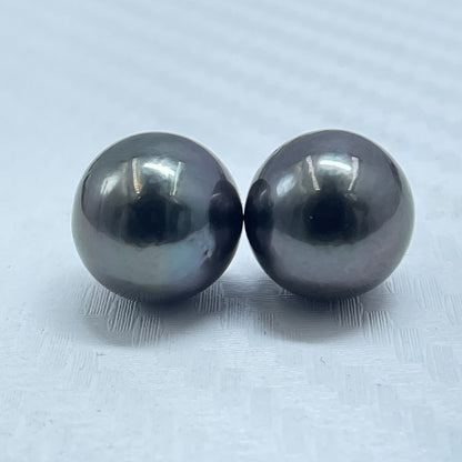 Tahitian Pearl, Black Color, Round Shape, 9.80 MM Size