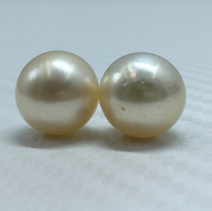 South Sea Pearl | Cream Color| Round Shape| 12MM (Approx.) Size
