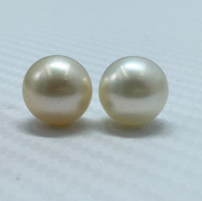 South Sea Pearl | Cream Color| Oval Shape| 23.8 MM (Approx.) Size