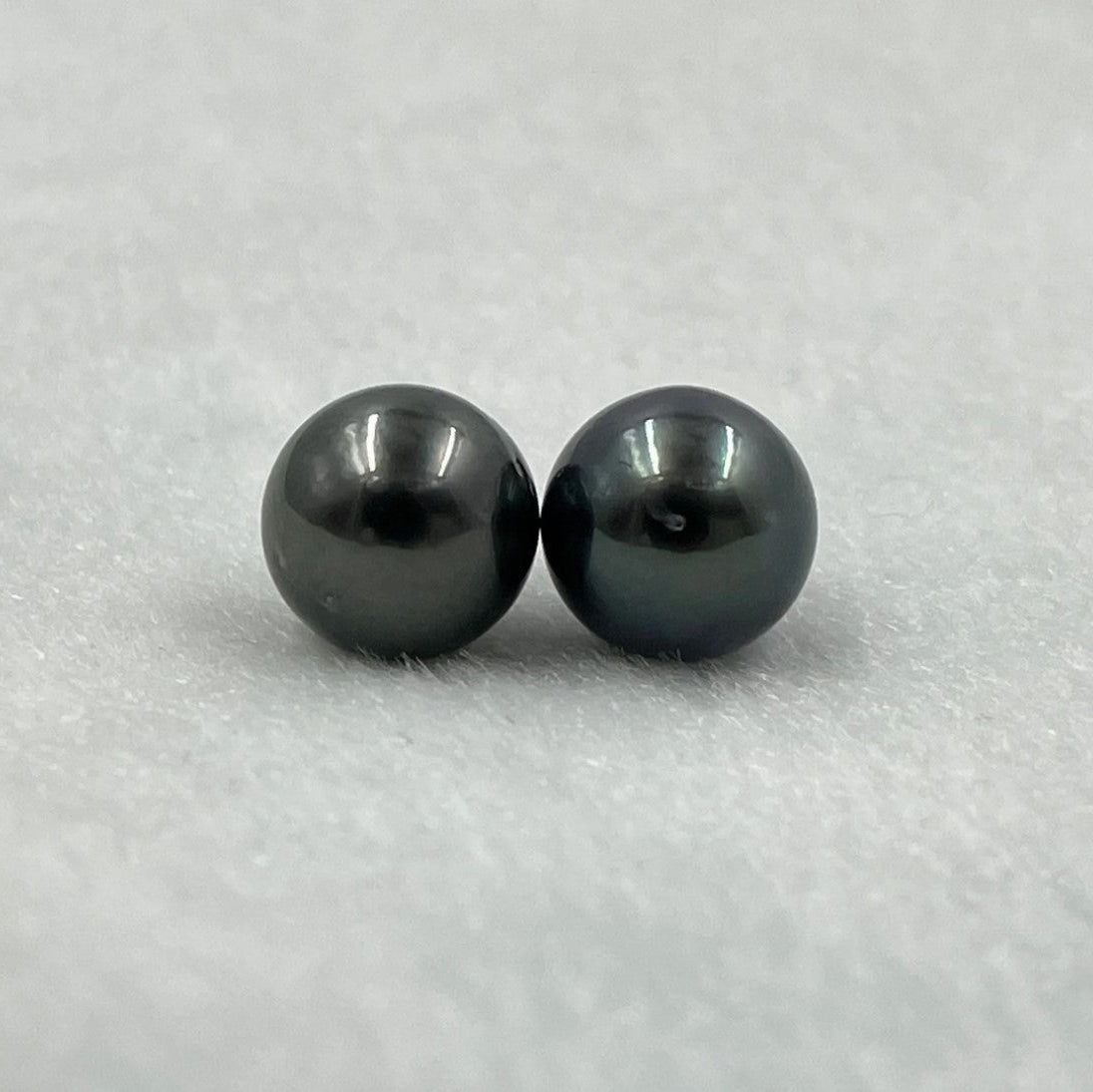 9.25 MM Size | Black | Round Shape | Natural Tahitian Pearl Pair | Good Luster | Saltwater Pearl |