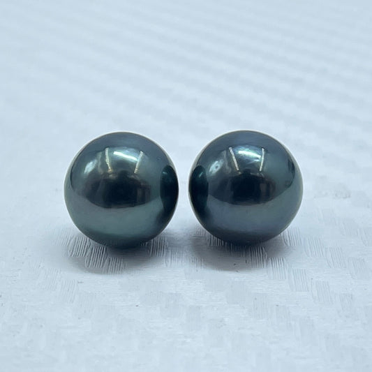 9.25 MM Size | Black | Round Shape | Natural Tahitian Pearl Pair | Good Luster | Saltwater Pearl |