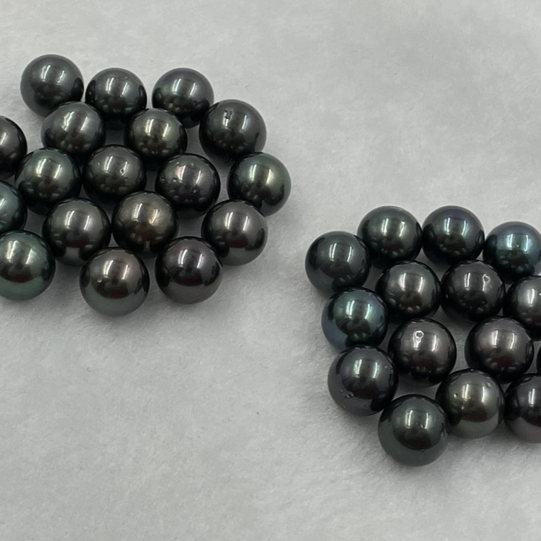 9.5 MM Size | Black | Round Shape | Natural Tahitian Pearl Pair | Good Luster | Saltwater Pearl |