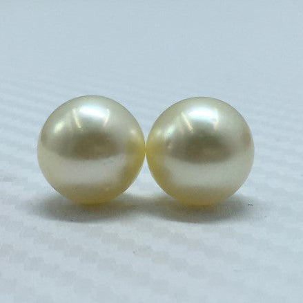 South Sea Pearl | Cream Color| Oval Shape| 12MM (Approx.) Size |
