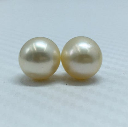 South Sea Pearl | Light Golden Color| Drop Shape| 11.25 MM (Approx.) Size