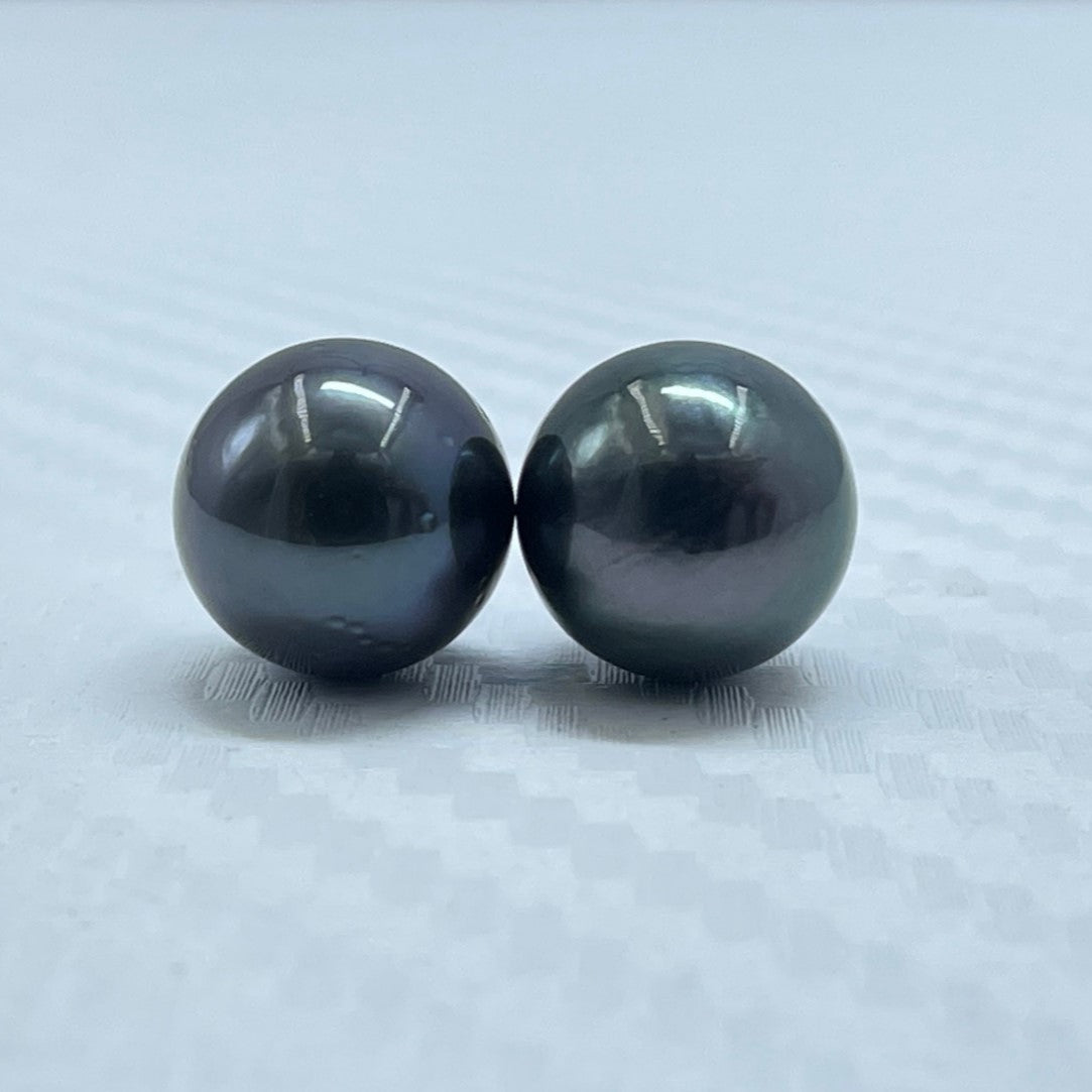 10 MM Size | Black | Round Shape | Natural Tahitian Pearl Pair | Good Luster | Saltwater Pearl |