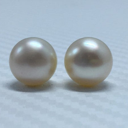 South Sea Pearl | Light Golden Color| Button Shape| 11.5 MM (Approx.) Size