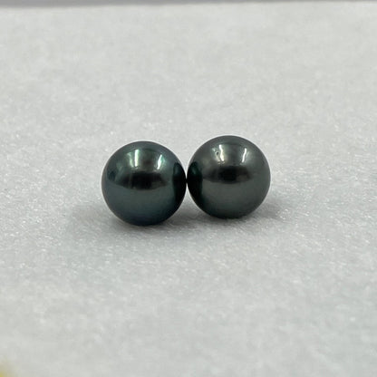 9 MM Size | Black | Round Shape | Natural Tahitian Pearl Pair | Good Luster | Saltwater Pearl |