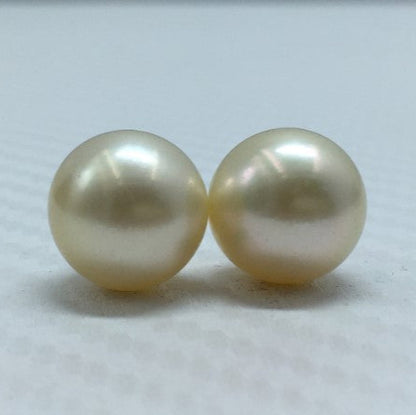 South Sea Pearl | Cream Color| Near Round Shape| 11.80MM (Approx.) Size