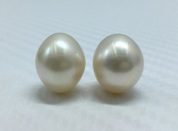 South Sea Pearl | White\ Cream; Color | Button Shape| 12.5MM (Approx.) Size