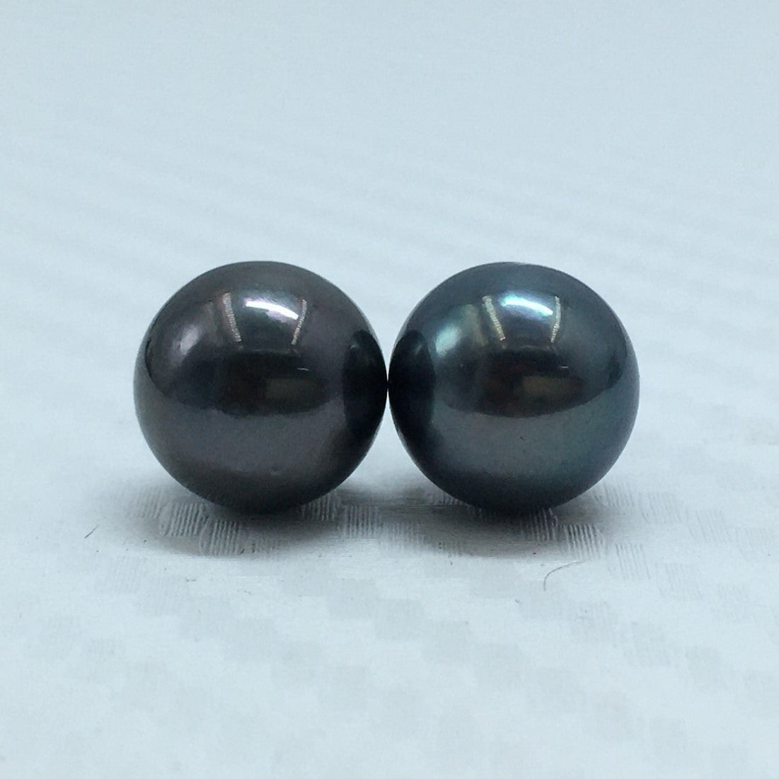 9.25 MM Size | Black | Round Shape | Natural Tahitian Pearl Pair | Good Luster | Saltwater Pearl |