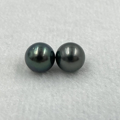9 MM Size | Black | Round Shape | Natural Tahitian Pearl Pair | Good Luster | Saltwater Pearl |