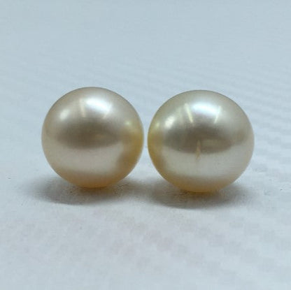 South Sea Pearl | Cream Color| Oval Shape| 11.5MM (Approx.) Size