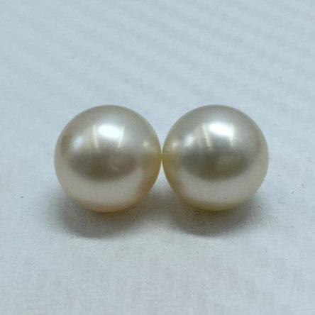 South Sea Pearl | Cream Color | Oval Shape| 11.5MM (Approx.) Size