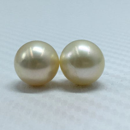 South Sea Pearl | Cream Color| Oval Shape| 11.80MM Size