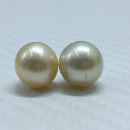 South Sea Pearl | Light Golden Color| button Shape| 11.70 MM (Approx.) Size|