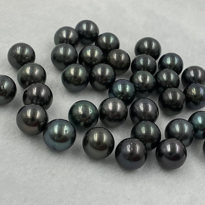 9.5 MM Size | Black | Round Shape | Natural Tahitian Pearl Pair | Good Luster | Saltwater Pearl |