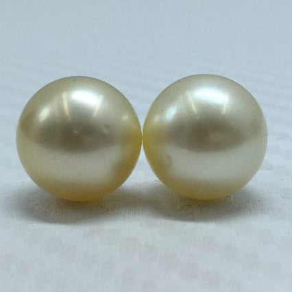South Sea Pearl | Light Golden Color | Near Round Shape| 11.5MM (Approx.) Size