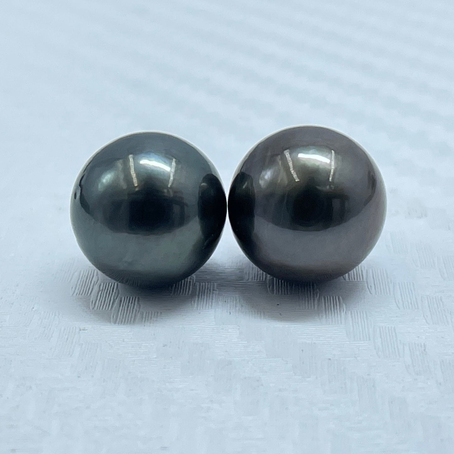 10 MM Size | Black | Round Shape | Natural Tahitian Pearl Pair | Good Luster | Saltwater Pearl |