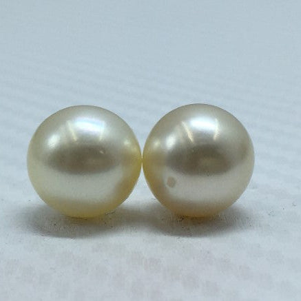 South Sea Pearl | Cream Color| Oval Shape| 11.25MM Size