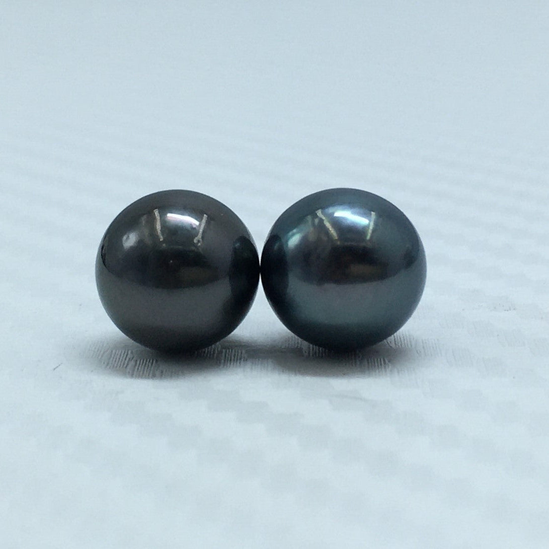 9.25 MM Size | Black | Round Shape | Natural Tahitian Pearl Pair | Good Luster | Saltwater Pearl |