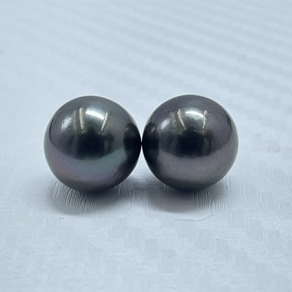 Tahitian Pearl, Black Color, Round Shape, 9.80 MM Size