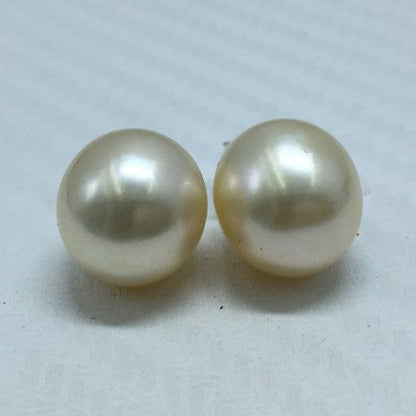 South Sea Pearl | Light Golden Color| Drop Shape| 11.25 MM (Approx.) Size