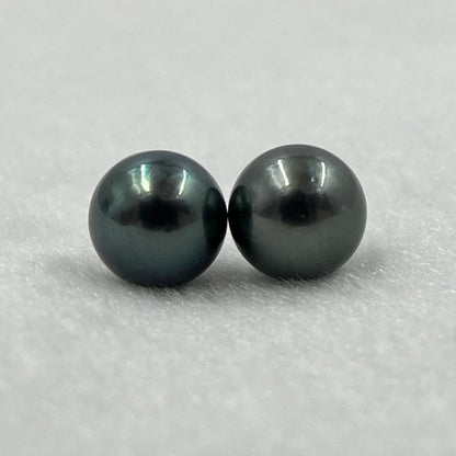 9 MM Size | Black | Round Shape | Natural Tahitian Pearl Pair | Good Luster | Saltwater Pearl |