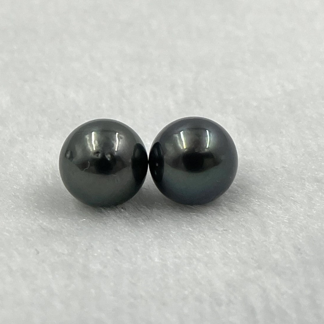 9.25 MM Size | Black | Round Shape | Natural Tahitian Pearl Pair | Good Luster | Saltwater Pearl |