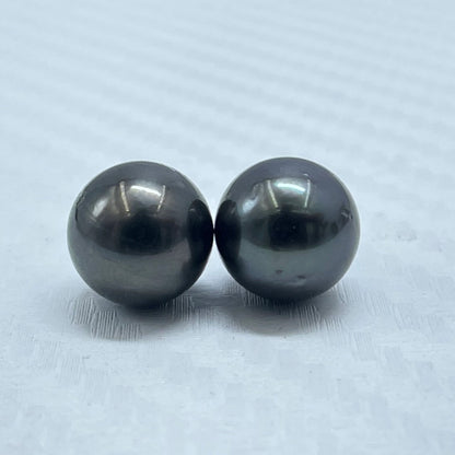 9.5 MM Size | Black | Round Shape | Natural Tahitian Pearl Pair | Good Luster | Saltwater Pearl |