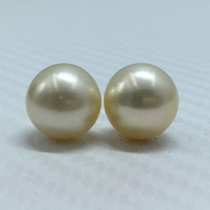 South Sea Pearl | Cream Color| Near Round Shape| 11.80MM (Approx.) Size
