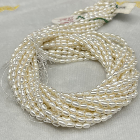Fresh Water Pearl White Color, Rice Shape, AAA Luster , 4 MM Size