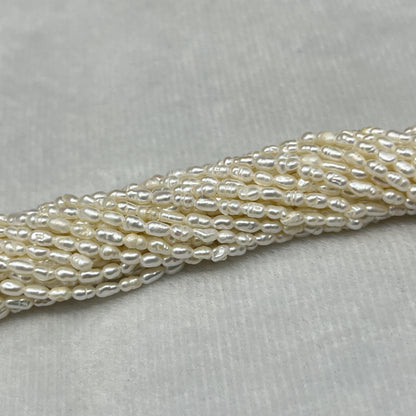 Fresh Water Pearl Off White Color, Rice Shape, Good Luster Pearl 2-2.5 MM Size