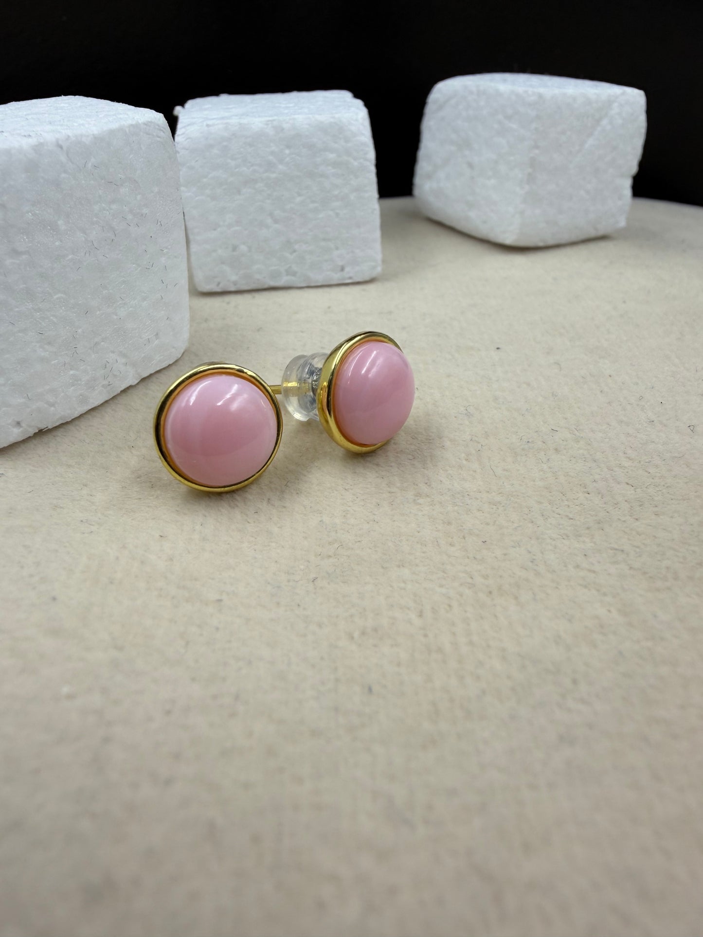 Pink Pearl studs'