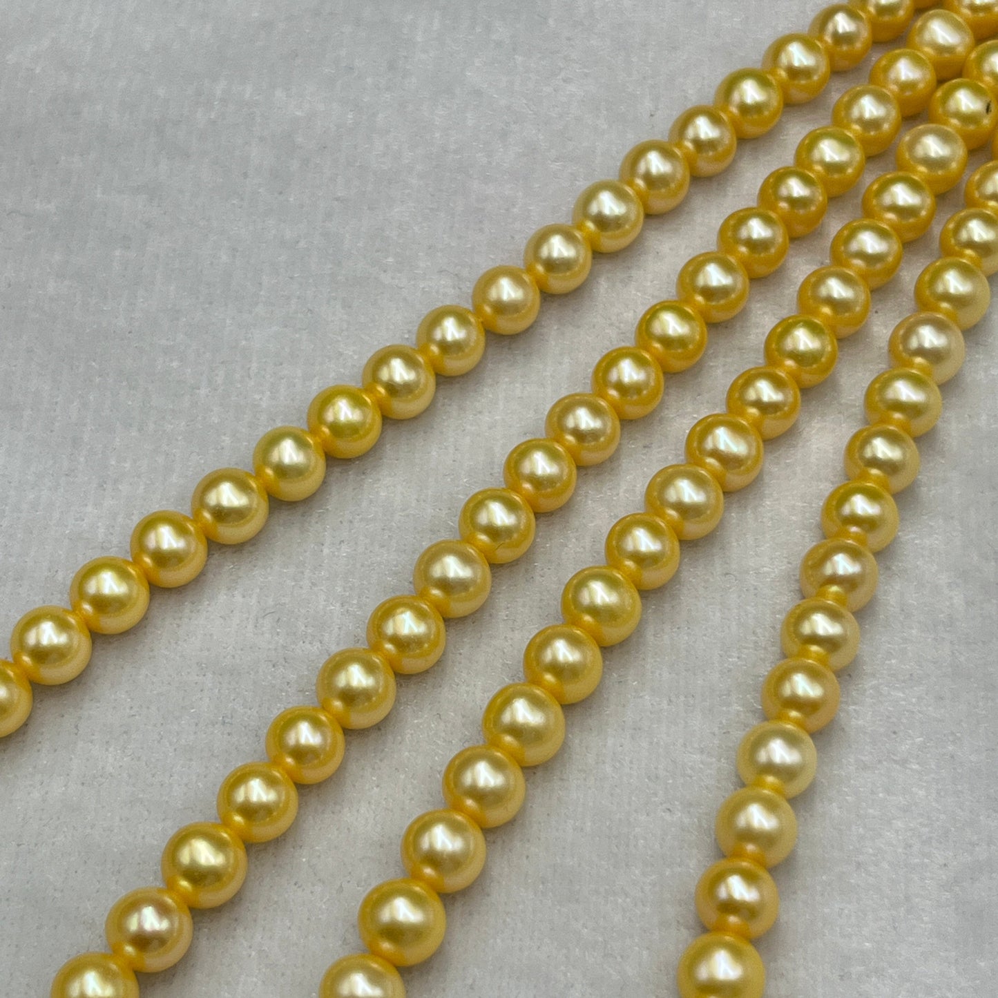 Fresh Water Pearl, Golden Color, Round Shape, 6.5-7 MM Size