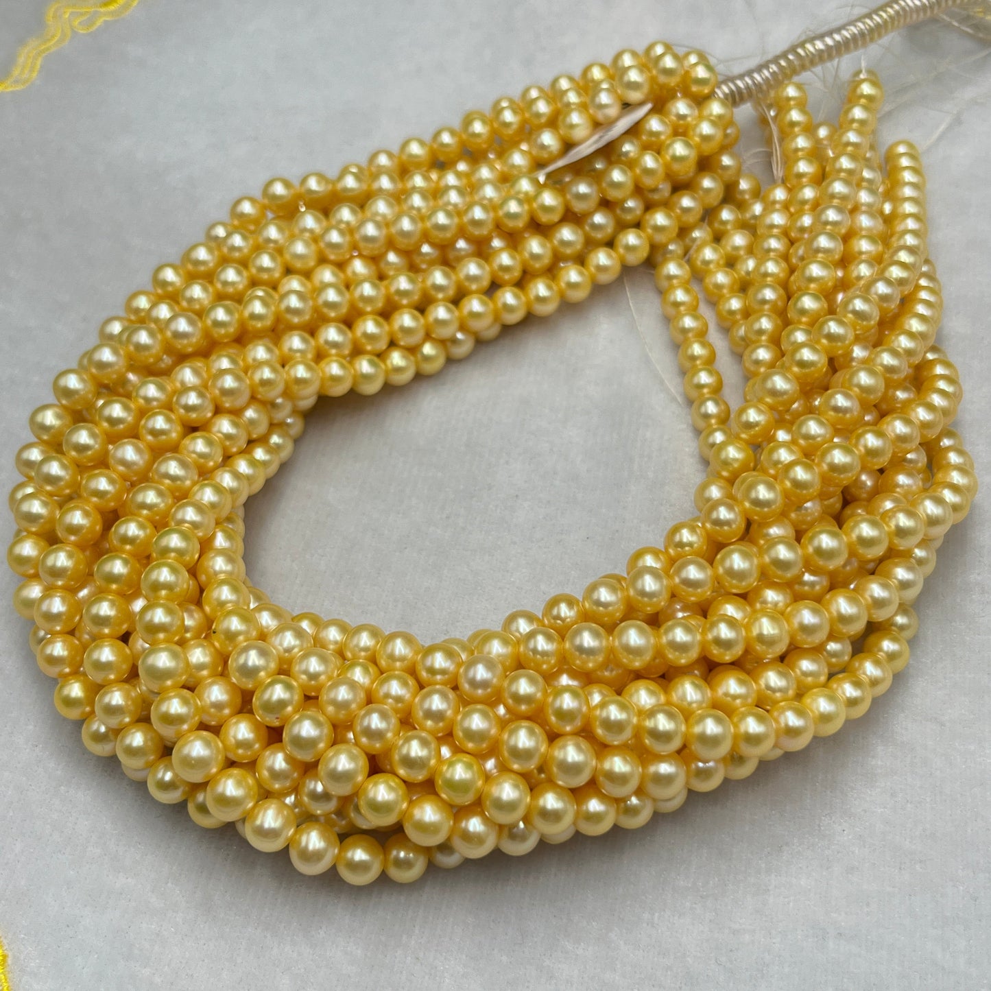 Fresh Water Pearl, Golden Color, Round Shape, 6.5-7 MM Size