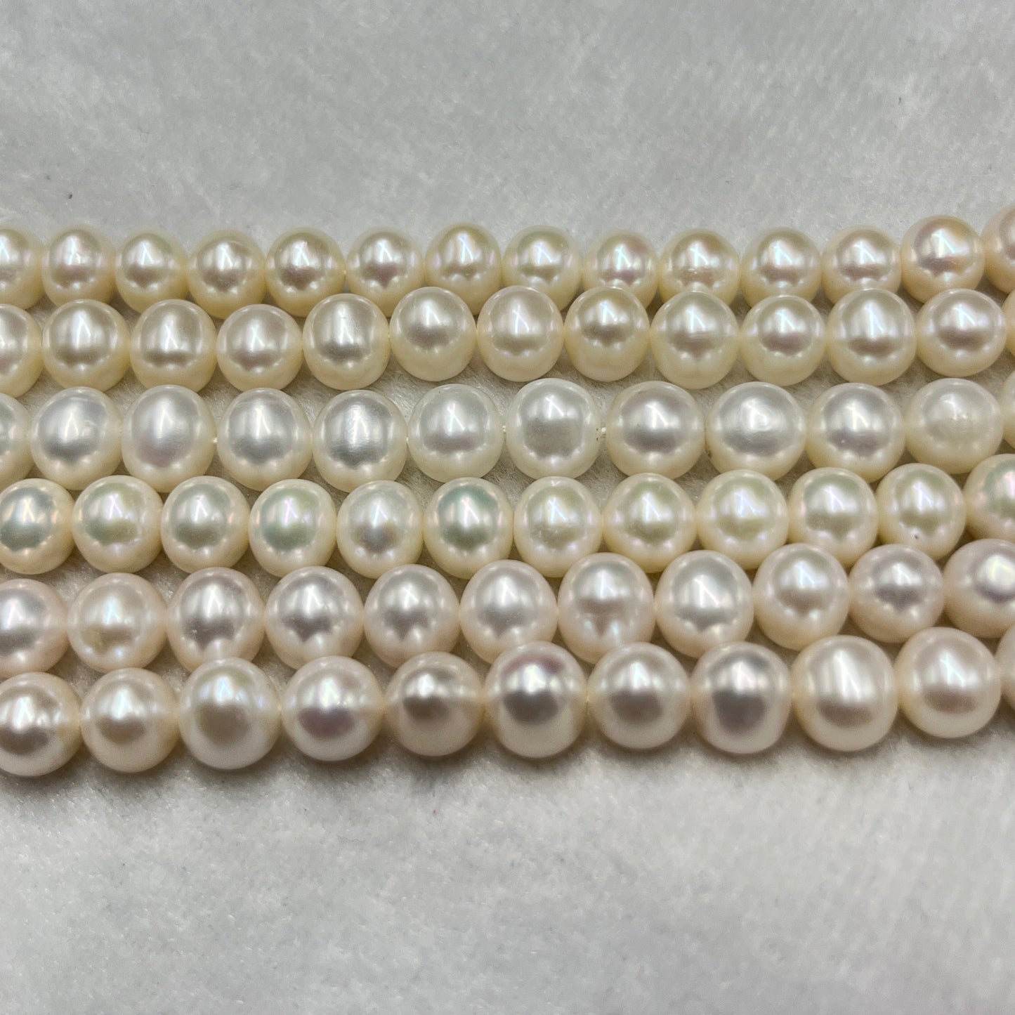 Fresh Water Pearl, White Color, Round Shape, 7.5-8 MM Size