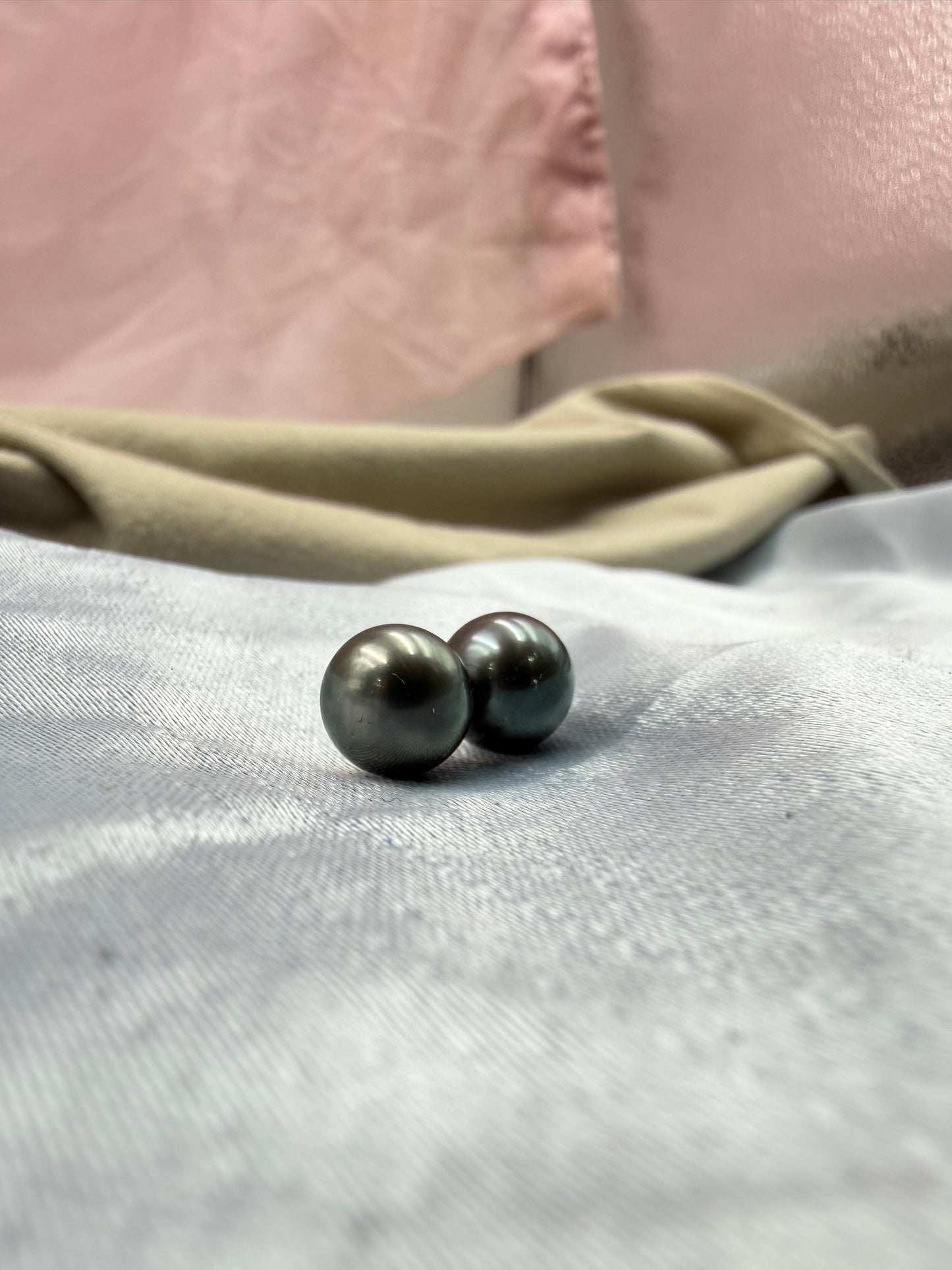 Natural Loose Tahitian Black Pearl | Round Genuine Cultured Pearl | High Luster Pearl for Fine Jewelry Making