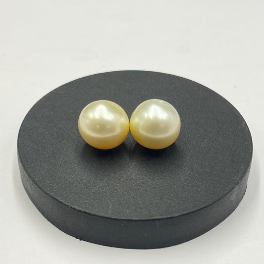 South Sea Pearl | Light Golden Color| button Shape| 11.70 MM (Approx.) Size|
